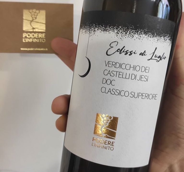 podere l'infinito verdicchio dei castelli di jesi